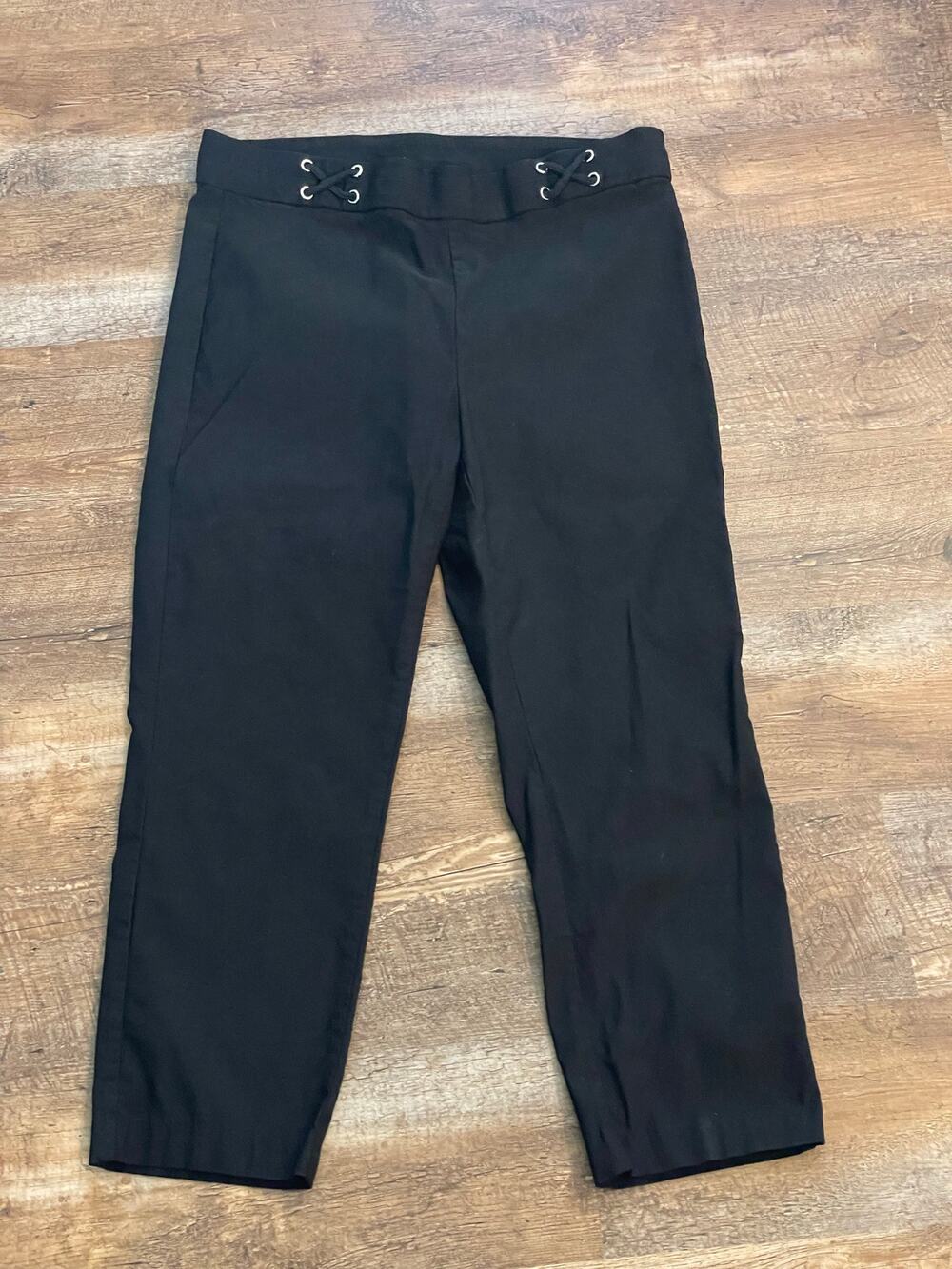 Rafaella Black dress capri pants 12